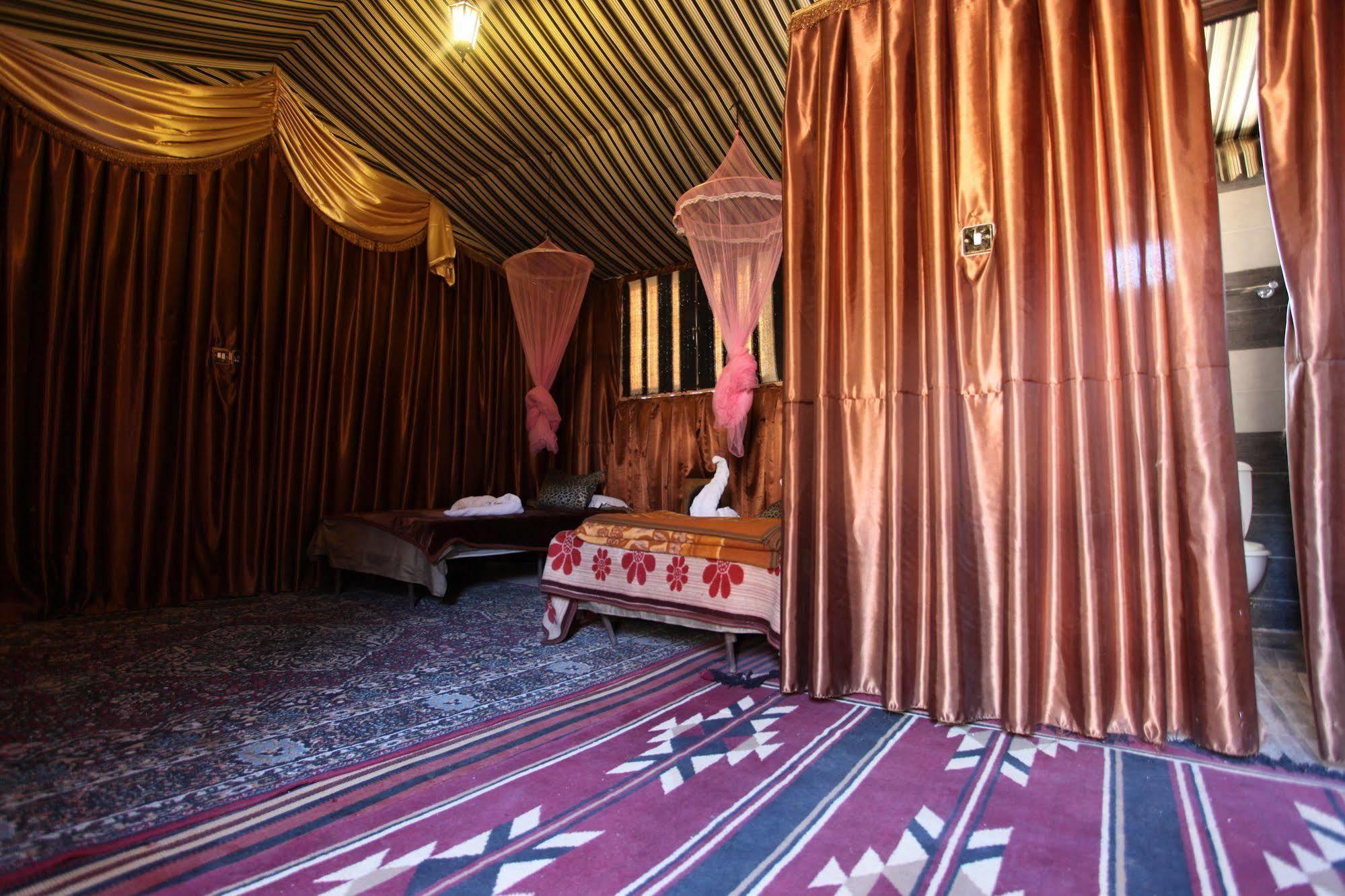 Captain'S Desert Camp Wadi Rum Luaran gambar