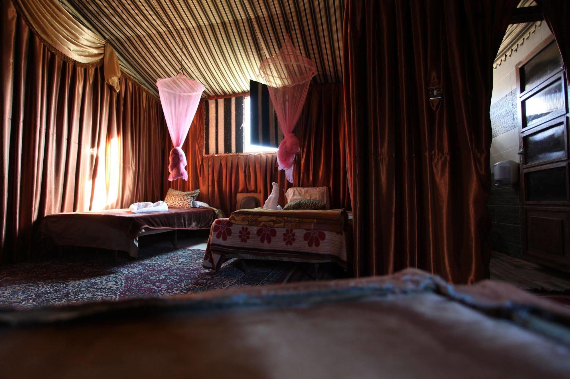 Captain'S Desert Camp Wadi Rum Luaran gambar
